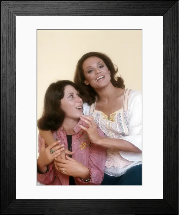 Framed Print : RHODA, from left, Julie Kavner, Valerie Harper, 1974-78 (1975 photo)
