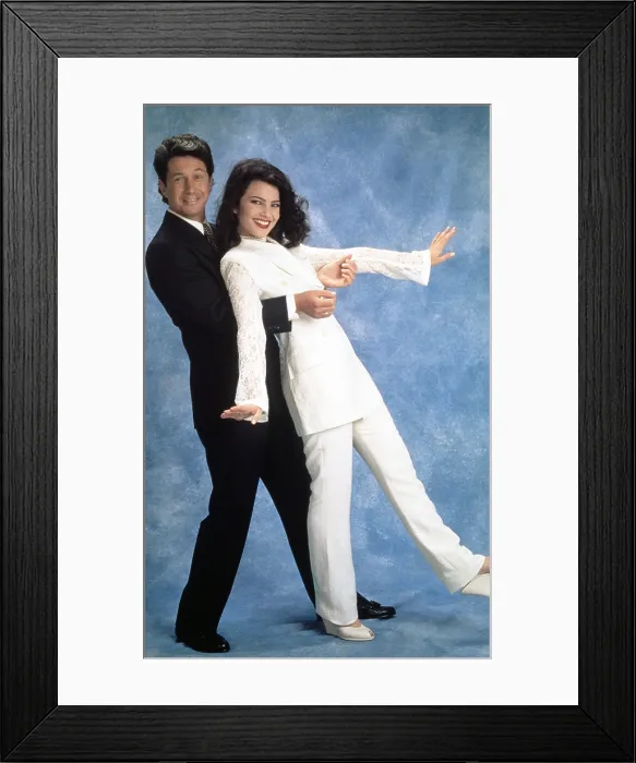 Framed Print : THE NANNY, from left, Charles Shaughnessy, Fran Drescher, 1993-99