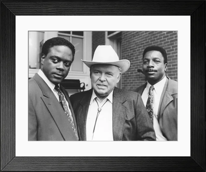 Framed Print : IN THE HEAT OF THE NIGHT, from left, Howard E. Rollins, Jr. (aka Howard Rollins), Carroll O'Connor, Carl Weathers, 1988-95 (1993 photo) Framed Print : IN THE HEAT OF THE NIGHT, from left, Howard E. Rollins, Jr. (aka Howard Rollins), Carroll O'Connor, Carl Weathers, 1988-95 (1993 photo)