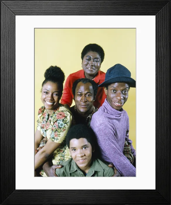 Framed Print : GOOD TIMES, clockwise from top, Esther Rolle, Jimmie Walker, Ralph Carter, BernNadette Stanis, John Amos, 1974-79