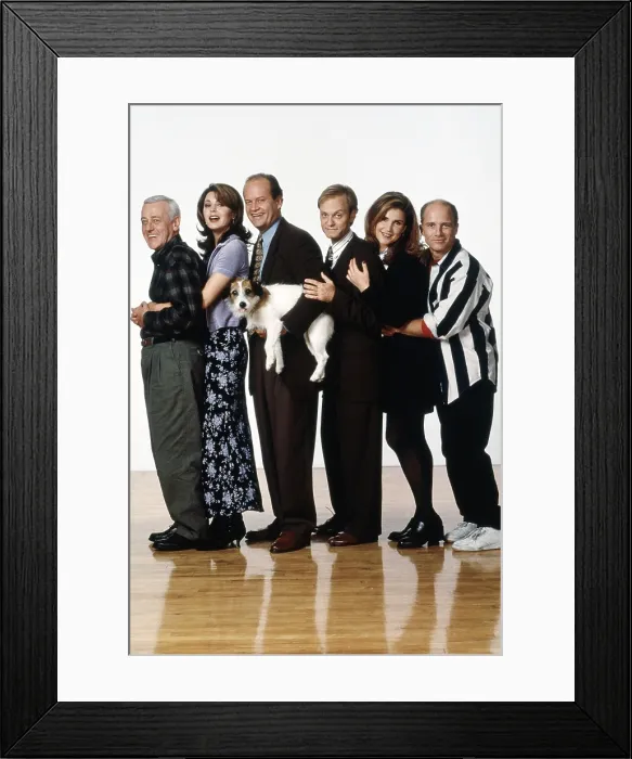 Framed Print : FRASIER, from left: John Mahoney, Jane Leeves, Kelsey Grammer, Eddie the Dog, David Hyde Pierce, Peri Gilpin, Dan Butler, cast shot, 1993-2004
