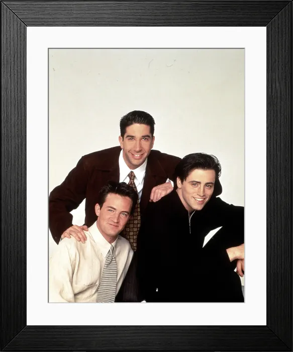 Framed Print : FRIENDS, from left, Matthew Perry, David Schwimmer, Matt LeBlanc, 1994-2004 (ca. 1994 photo)