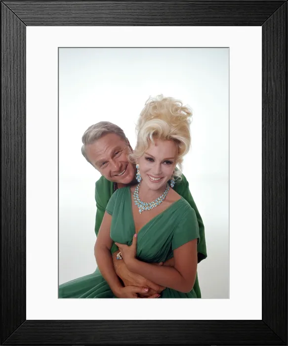 Framed Print : GREEN ACRES, Eddie Albert, Eva Gabor, (1967) 1965-1971