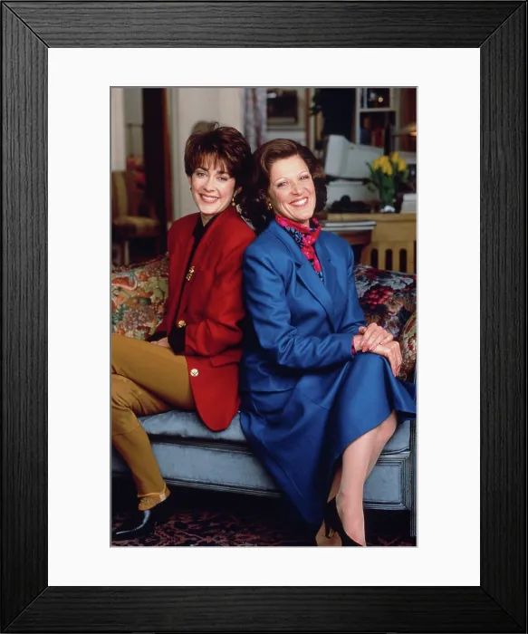 Framed Print : ROOM FOR TWO, from left: Patricia Heaton, Linda Lavin, 1992