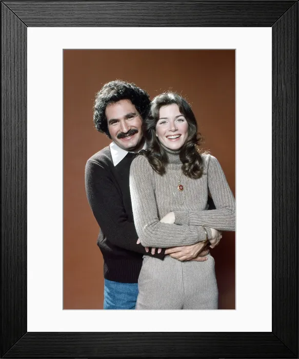 Framed Print : WELCOME BACK, KOTTER, from left, Gabe Kaplan, Marcia Strassman, 1975-79