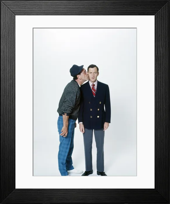 Framed Print : THE ODD COUPLE, from left, Jack Klugman, Tony Randall, 1970-75 (1970 photo)