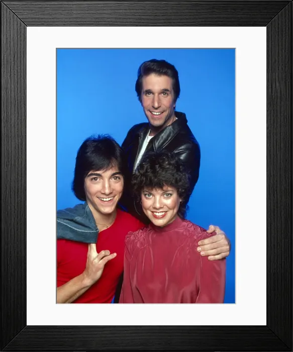 Framed Print : HAPPY DAYS, from left, Scott Baio, Henry Winkler, Erin Moran, 1974-84 (1982 photo)