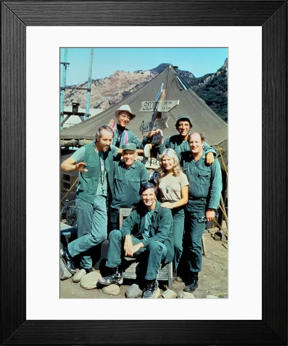 Framed Print : MASH, (aka M*A*S*H), clockwise from bottom center: Alan Alda, Mike Farrell, William Christopher, Jamie Farr, David Ogden Stiers, Loretta Swit, 1972-1983