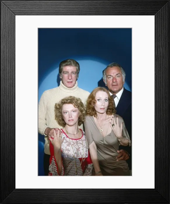 Framed Print : SOAP, clockwise from top left, Richard Mulligan, Robert Mandan, Katherine Helmond, Cathryn Damon, 1977-81 Framed Print : SOAP, clockwise from top left, Richard Mulligan, Robert Mandan, Katherine Helmond, Cathryn Damon, 1977-81