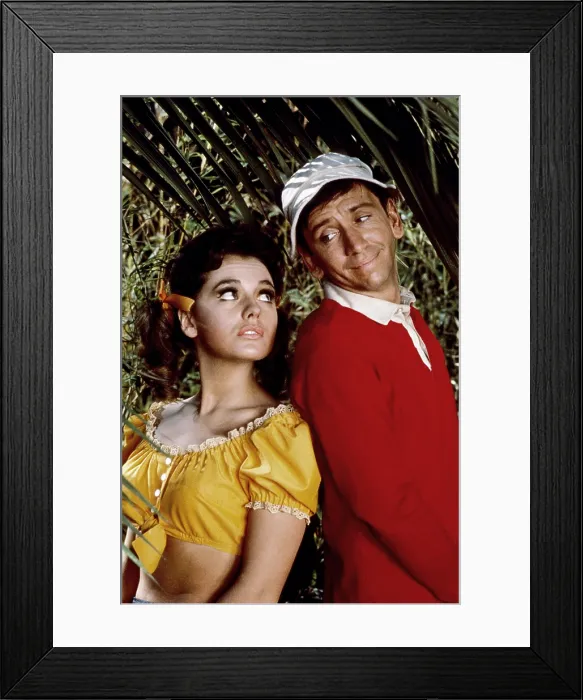 Framed Print : GILLIGAN'S ISLAND, from left, Dawn Wells, Bob Denver, 1964-67 (1964 photo) Framed Print : GILLIGAN'S ISLAND, from left, Dawn Wells, Bob Denver, 1964-67 (1964 photo)