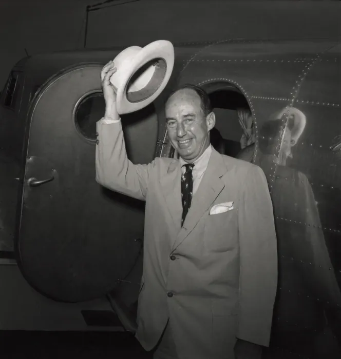 Framed Print : 1952 presidential nominee Adlai Stevenson arriving at the Democratic National Convention, Chicago