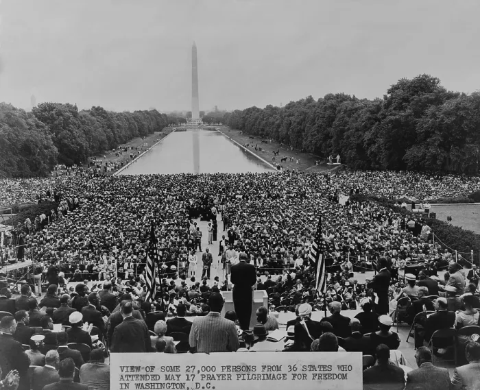 Framed Print : The 1957 civil rights demonstration, Prayer Pilgrimage for Freedom, at the Lincoln Memorial, drew 27, 000 people to mark the third anniversary of the Brown v