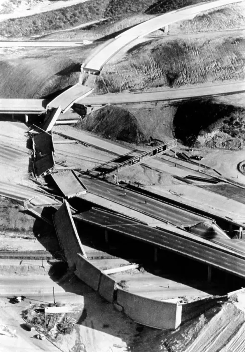 Framed Print : 1971 San Fernando Earthquake collapsed freeway overpasses. Interstate 5 and Highway 14, were closed the inland main highway from Los Angeles to San Francisco Framed Print : 1971 San Fernando Earthquake collapsed freeway overpasses. Interstate 5 and Highway 14, were closed the inland main highway from Los Angeles to San Francisco