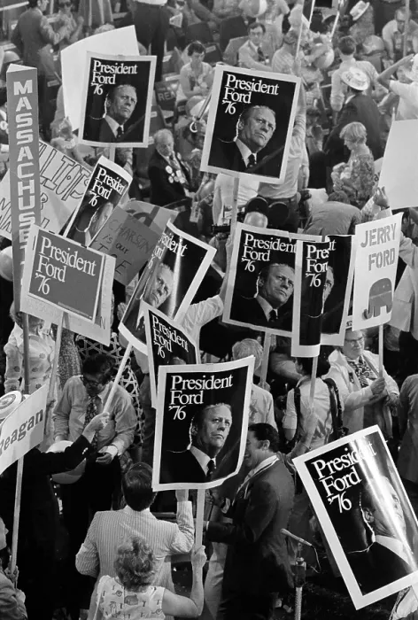 Framed Print : 1976 Republican Convention. Demonstration for incumbent President Gerald Ford on convention floor