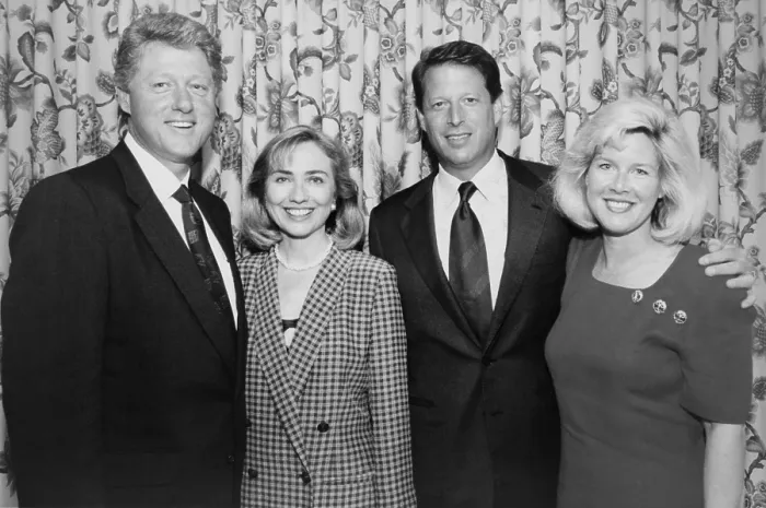 Framed Print : 1992 Democratic nominees for President and Vice President with their wives. L-R: Future President Bill and Hillary Clinton; Future Vice-President Albert Gore, Jr. and Tipper Gore