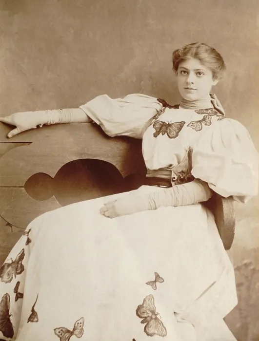 Framed Print : Actress Ethel Barrymore as a young actress in the 1890s. Her mother died in 1893. At age 13, financial necessity prompted the beginning of her acting career