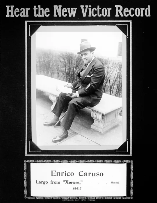 Framed Print : Advertisement for Victor Records, Enrico Caruso, sings Largo from Xerxes, circa 1910s Framed Print : Advertisement for Victor Records, Enrico Caruso, sings Largo from Xerxes, circa 1910s