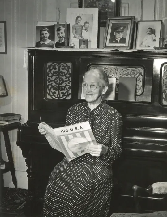 Framed Print : Ada Eisenhower, mother of Supreme Allied Commander, General Dwight Eisenhower