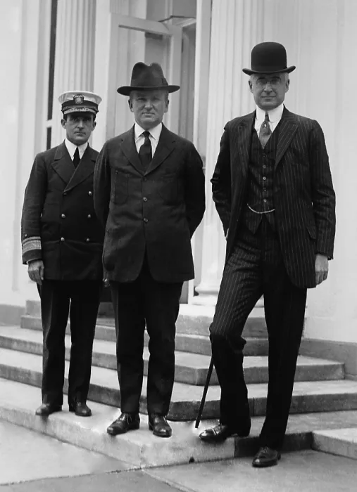 Framed Print : Admiral Cary Grayson, Joseph Tumulty, and Bernard Baruch outside the White House, c. 1918-1920