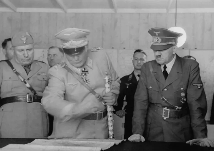 Framed Print : Adolf Hitler, Hermann Goering, and Benito Mussolini looking at map, August 26, 1941
