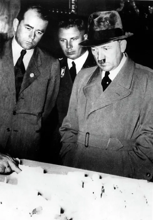 Framed Print : ADOLF HITLER (R), and ALBERT SPEER (L), examine an architectural model, during WWII, 1940s. Everett / CSU Archives