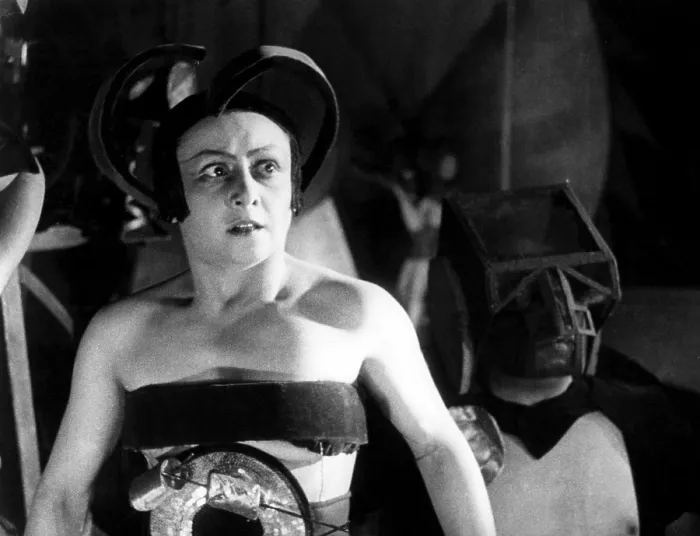 Framed Print : AELITA: QUEEN OF MARS, Yuliya Solntseva, 1924 Framed Print : AELITA: QUEEN OF MARS, Yuliya Solntseva, 1924