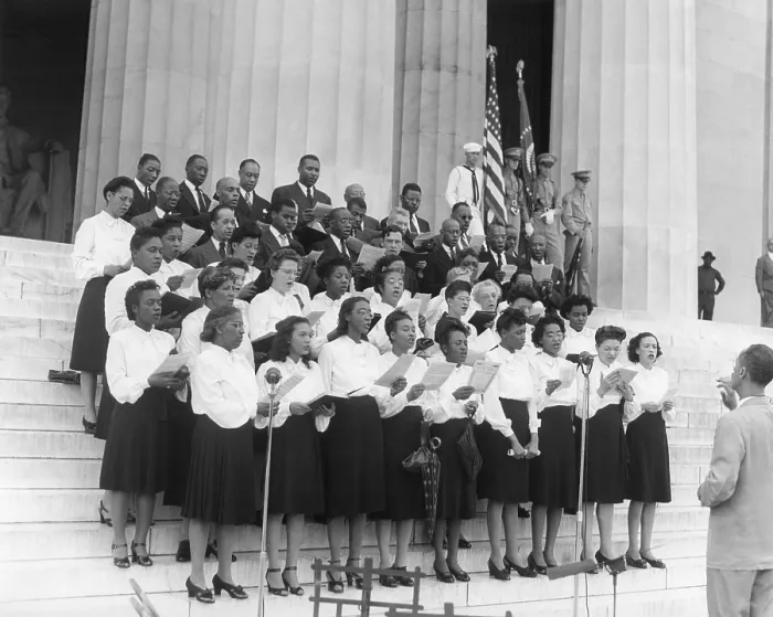 Framed Print : African-American choir performing at the 38th NAACP conference at the Lincoln Memorial. June 29, 1947. - (BSLOC_2014_15_115) Framed Print : African-American choir performing at the 38th NAACP conference at the Lincoln Memorial. June 29, 1947. - (BSLOC_2014_15_115)
