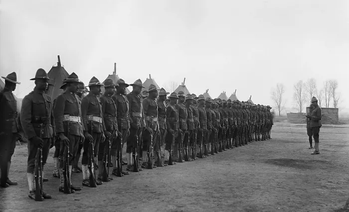 Framed Print : African American soldiers of U.S. Army training with rifles in 1917 in Washington, D.C. vicinity. During World War 1 (BSLOC_2016_13_130.jpg )