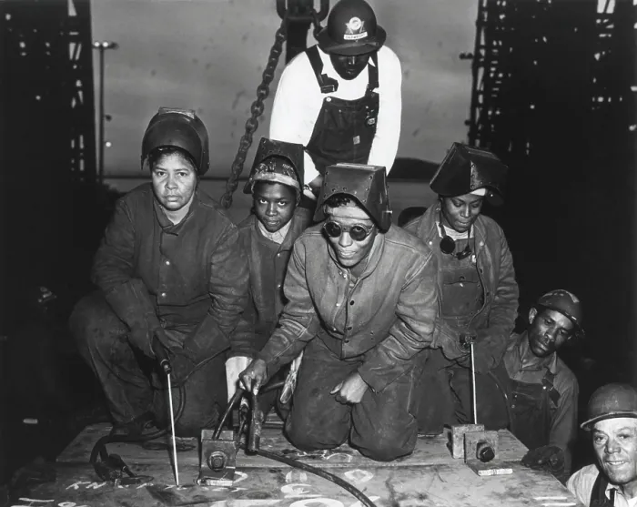 Framed Print : African American woman welders working on the Liberty Ship, SS George Washington Carver. Kaiser shipyards, Richmond, California. May 7, 1943, during World War 2