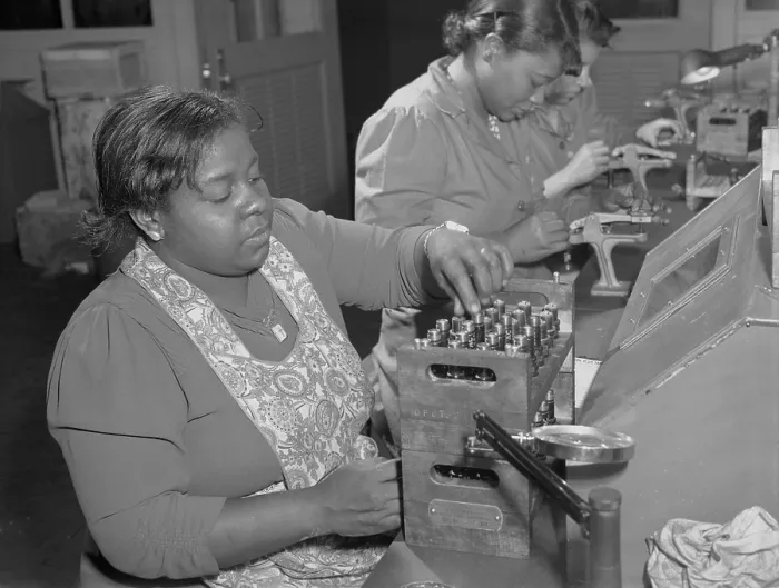 Framed Print : African American women at the Melrose Park Buick plant reconditioning used spark plugs. During World War 2, ca. 1942-45. (BSLOC_2013_14_131)