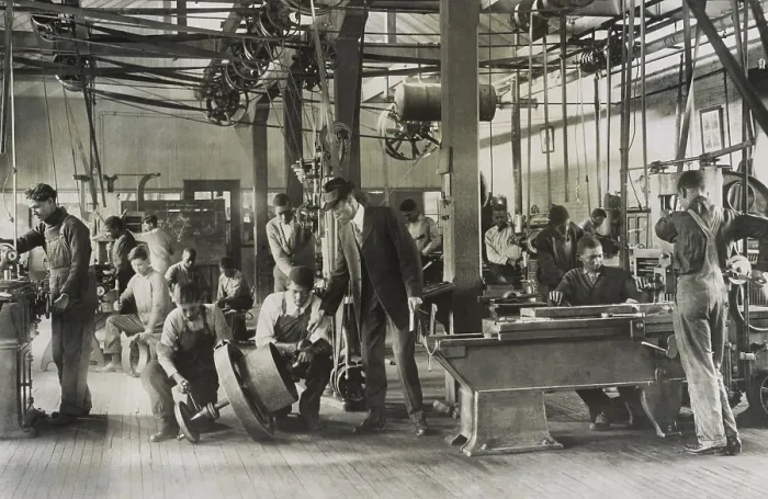 Framed Print : African Americans learning industrial mechanics in the Machine Division at Tuskegee Institute, 1902 (BSLOC_2017_20_133)