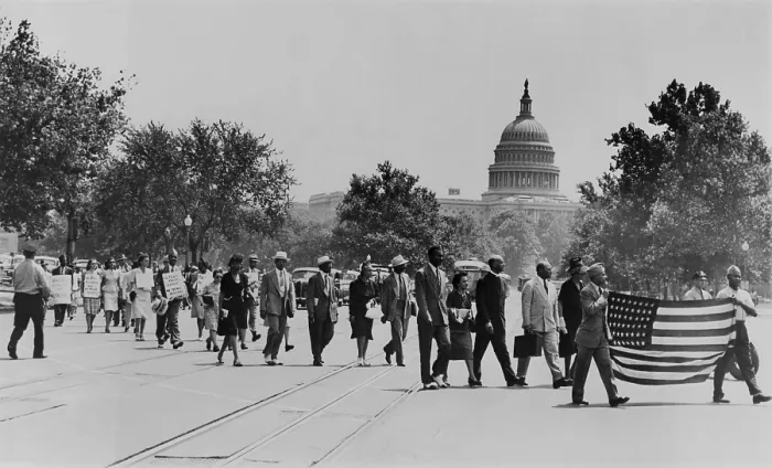 Framed Print : African-Americans, protest the lynching of four African-Americans in Georgia in Washington, D.C. Among them are several World War 2 veterans Framed Print : African-Americans, protest the lynching of four African-Americans in Georgia in Washington, D.C. Among them are several World War 2 veterans