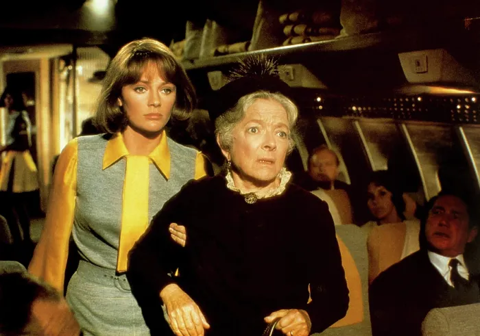 Framed Print : AIRPORT, Jacqueline Bisset, Helen Hayes, 1970