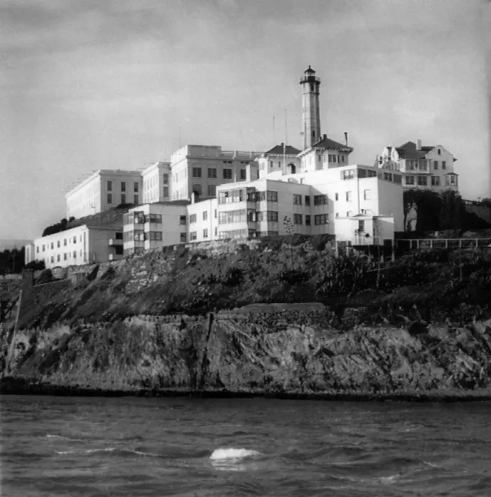 Framed Print : Alcatraz Island, 1955.. Courtesy: CSU Archives  /  Everett Collection