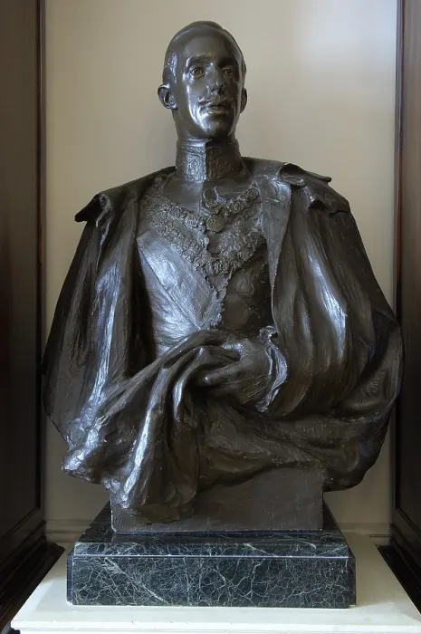 Framed Print : ALFONSO XIII (1886-1941). King of Spain (1886-1931). Statue in Magdalena Palace, which was the King's summer palace. Sculpture. SPAIN. Santander