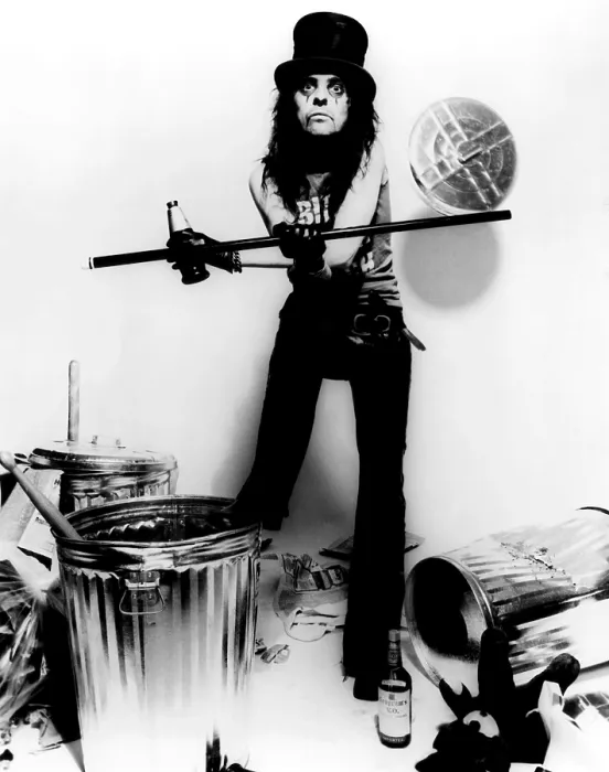 Framed Print : Alice Cooper, 1975. Courtesy: CSU Archives / Everett Collection Framed Print : Alice Cooper, 1975. Courtesy: CSU Archives / Everett Collection