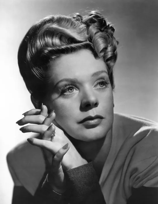 Framed Print : Alice Faye, ca. 1940s Framed Print : Alice Faye, ca. 1940s