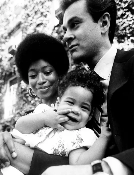 Framed Print : Alice Walker with her daughter, Rebecca, and husband, Mel Leventhal, 1970. Courtesy: CSU Archives / Everett Collection Framed Print : Alice Walker with her daughter, Rebecca, and husband, Mel Leventhal, 1970. Courtesy: CSU Archives / Everett Collection