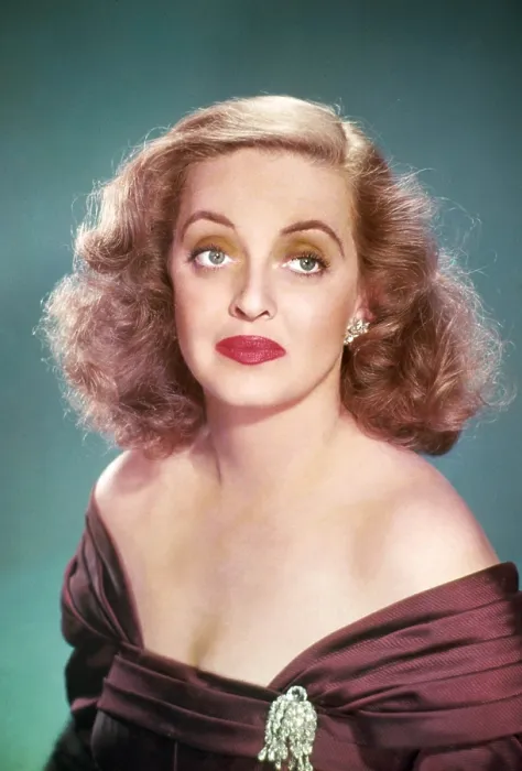 Framed Print : ALL ABOUT EVE, Bette Davis, 1950 Framed Print : ALL ABOUT EVE, Bette Davis, 1950