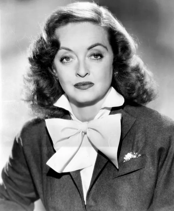 Framed Print : ALL ABOUT EVE, Bette Davis, 1950, TM & Copyright 20th Centrury Fox Film Corp. / courtesy Everett Collection