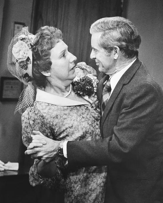 Framed Print : ALL IN THE FAMILY, Jean Stapleton, Tim O'Connor, Edith's Friend, (Season 5, episode 522, aired February 22, 1976), 1971-1979 Framed Print : ALL IN THE FAMILY, Jean Stapleton, Tim O'Connor, Edith's Friend, (Season 5, episode 522, aired February 22, 1976), 1971-1979