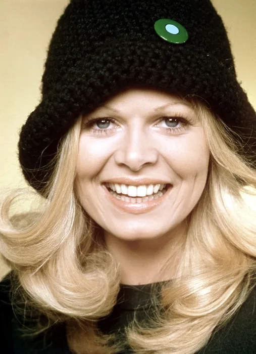Framed Print : ALL IN THE FAMILY, Sally Struthers (Season 7), 1971-79 Framed Print : ALL IN THE FAMILY, Sally Struthers (Season 7), 1971-79