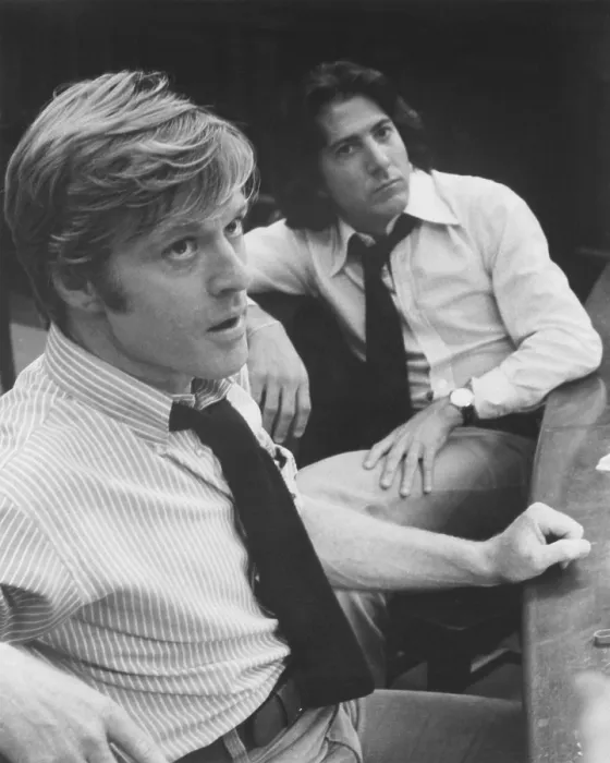 Framed Print : ALL THE PRESIDENT'S MEN, from left: Robert Redford, Dustin Hoffman, 1976 Framed Print : ALL THE PRESIDENT'S MEN, from left: Robert Redford, Dustin Hoffman, 1976