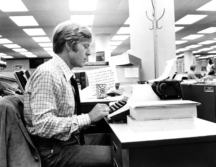 Framed Print : ALL THE PRESIDENT'S MEN, Robert Redford, 1976. Warner Bros. / courtesy Everett Collection Framed Print : ALL THE PRESIDENT'S MEN, Robert Redford, 1976. Warner Bros. / courtesy Everett Collection