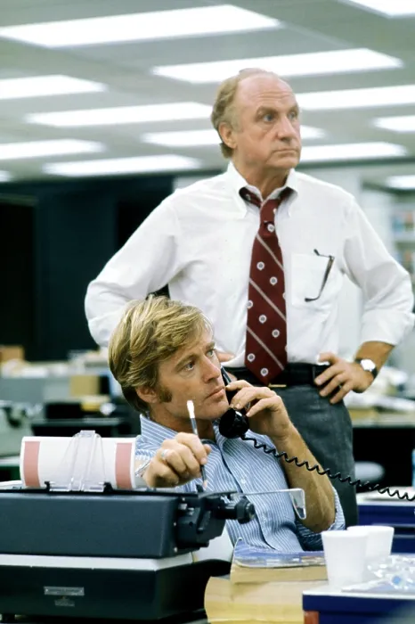 Framed Print : ALL THE PRESIDENT'S MEN, Robert Redford, Jack Warden, 1976 Framed Print : ALL THE PRESIDENT'S MEN, Robert Redford, Jack Warden, 1976