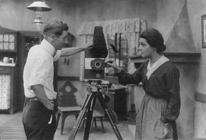 Framed Print : Alla Nazimova, (1879-1945), Ukrainian born American actress with director Herbert Brenon (1880-1958) talking near a movie camera. 1916 Framed Print : Alla Nazimova, (1879-1945), Ukrainian born American actress with director Herbert Brenon (1880-1958) talking near a movie camera. 1916