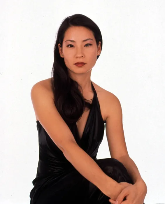 Framed Print : ALLY McBEAL, Lucy Liu [2000], 1997-2002