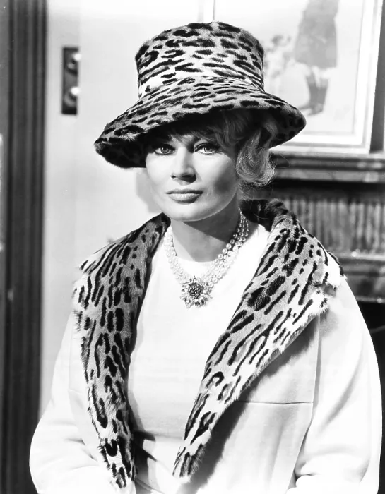 Framed Print : THE ALPHABET MURDERS, Anita Ekberg, 1965 Framed Print : THE ALPHABET MURDERS, Anita Ekberg, 1965