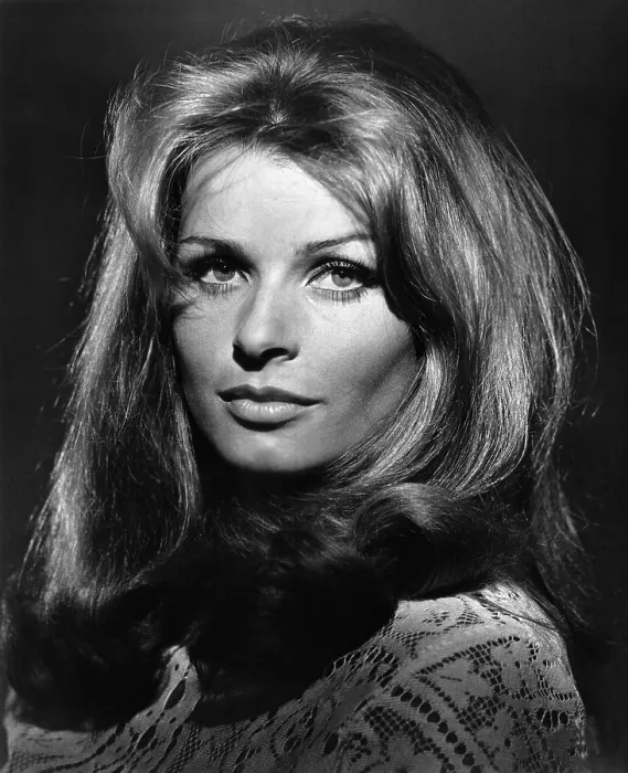 Framed Print : THE AMBUSHERS, Senta Berger, 1967