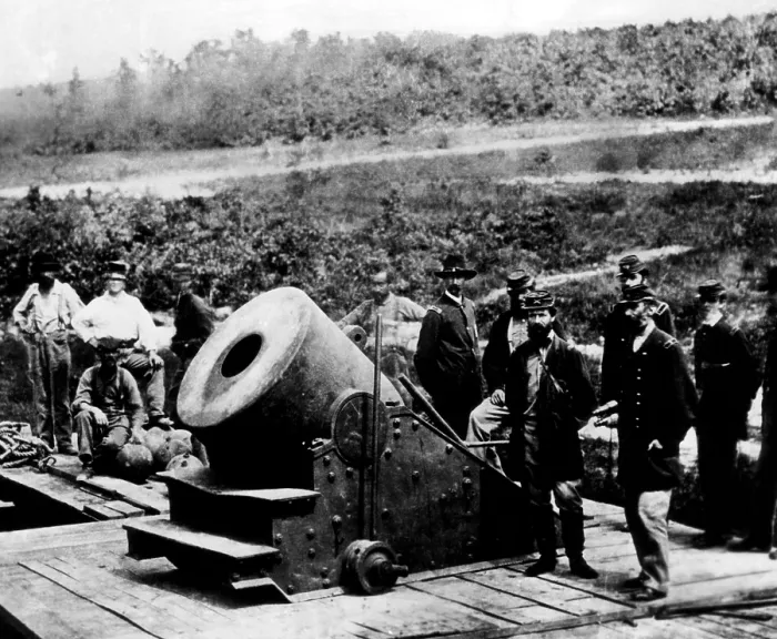 Framed Print : The American Civil War, Union soldiers surrounding the Dictator, a 13-inch siege mortar cannon, circa 1861. Courtesy: CSU Archives / Everett Collection Framed Print : The American Civil War, Union soldiers surrounding the Dictator, a 13-inch siege mortar cannon, circa 1861. Courtesy: CSU Archives / Everett Collection
